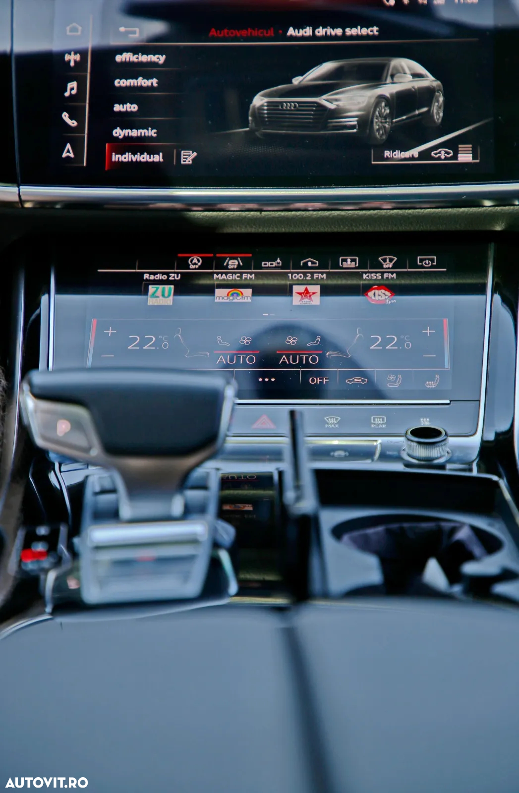 Audi A8 3.0 55 TFSI quattro Tiptronic - 36