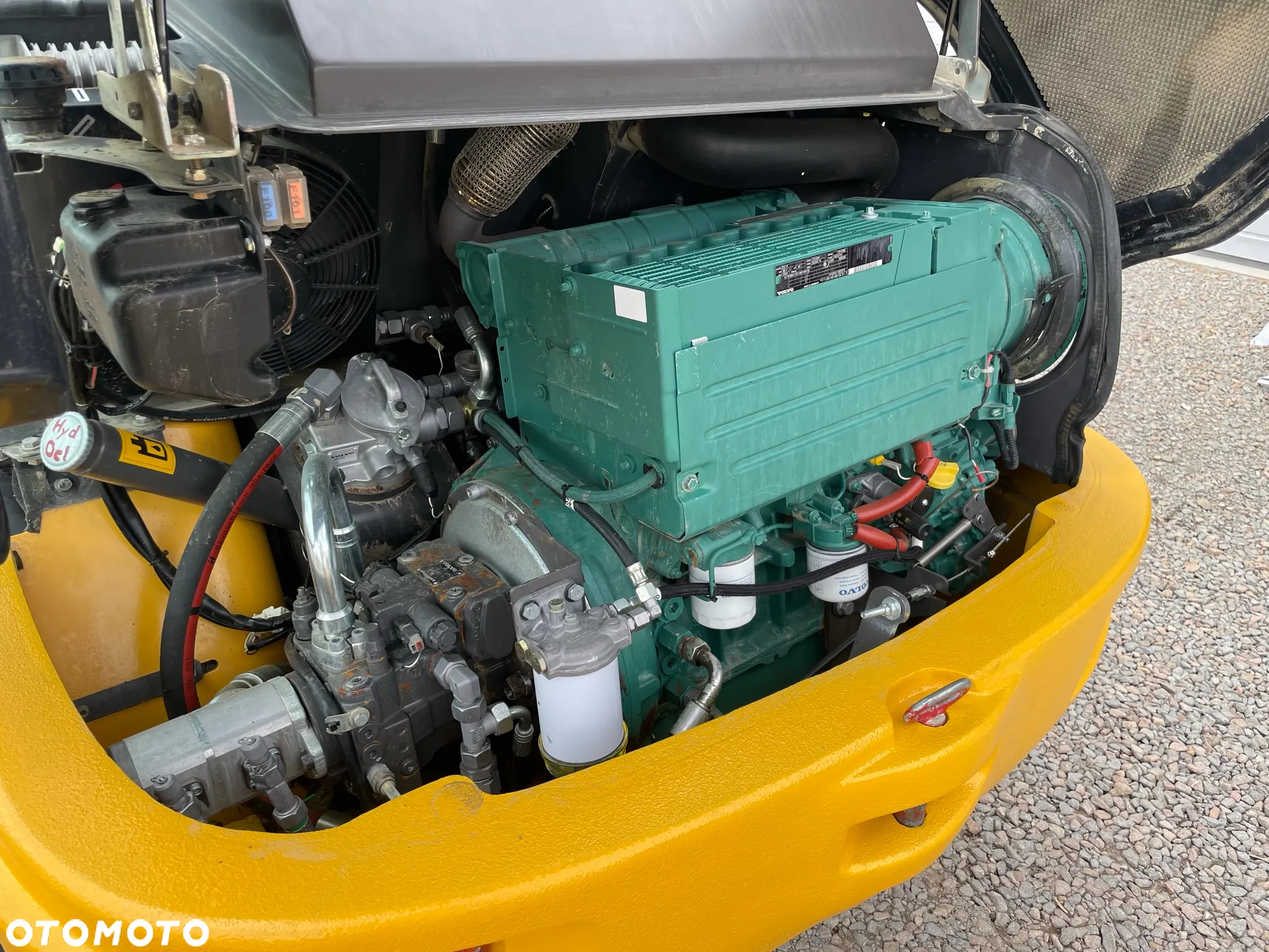 Volvo L25F - 10