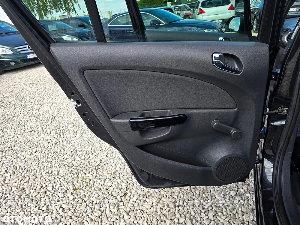 Opel Corsa 1.3 CDTI Cosmo - 16