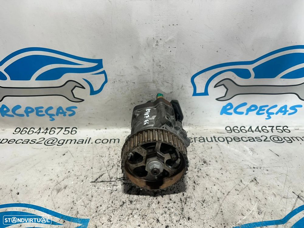 .Bomba Injetora Alta Pressão Delphi Renault K9K 1.5 dCi 8200423059 R9042A041A - 2