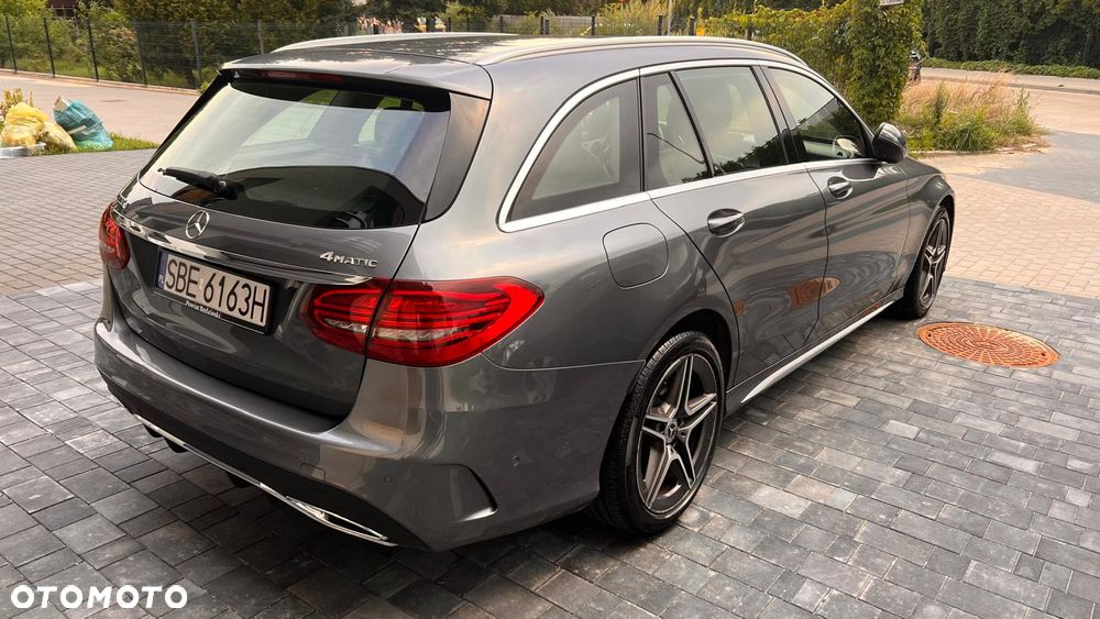 Mercedes-Benz Klasa C 220 d 4Matic 9G-TRONIC AMG Line - 4