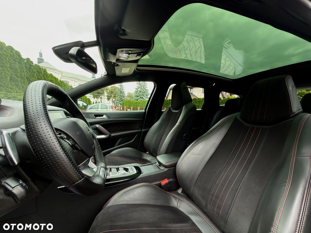 Peugeot 308 BlueHDi FAP 180 EAT8 Stop & Start GT - 29