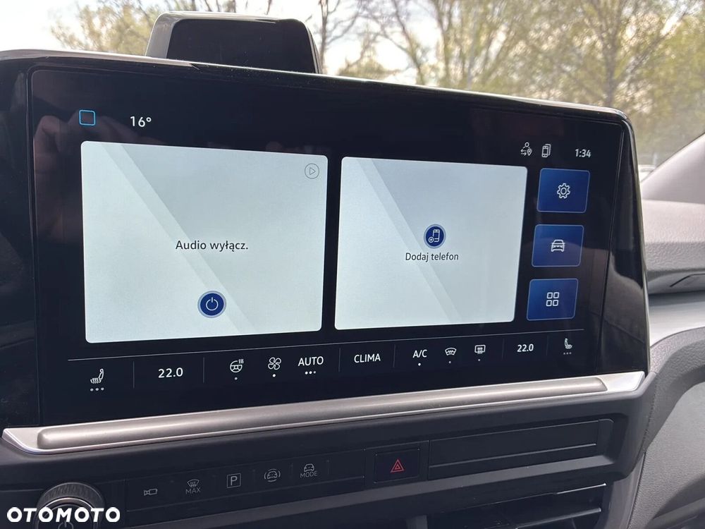 Volkswagen Caravelle - 28