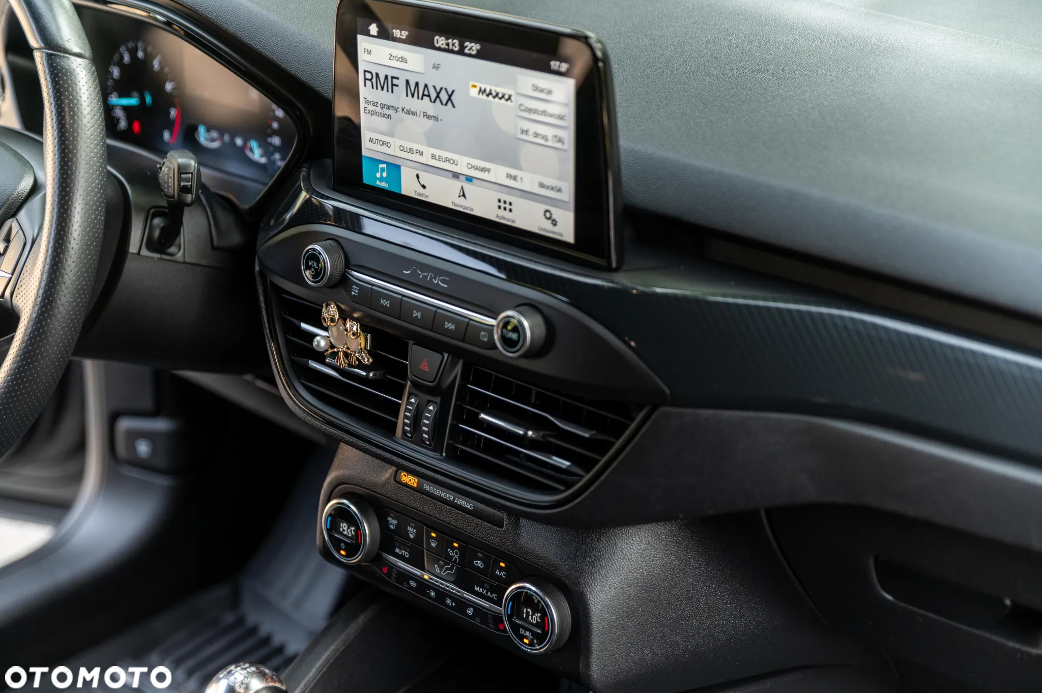 Ford Focus 1.0 EcoBoost ST-Line Style - 27