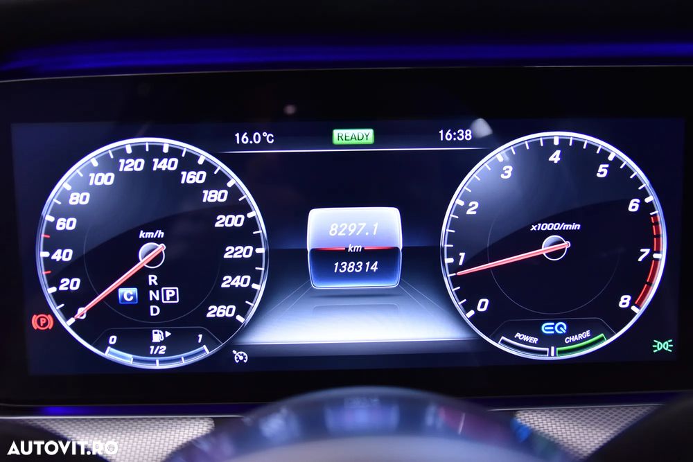 Mercedes-Benz E - 10