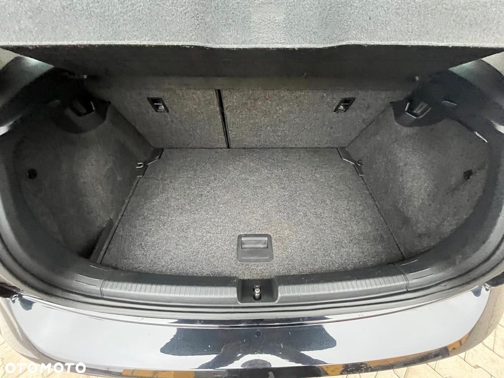 Volkswagen Polo 1.6 TDI SCR DSG Comfortline - 22