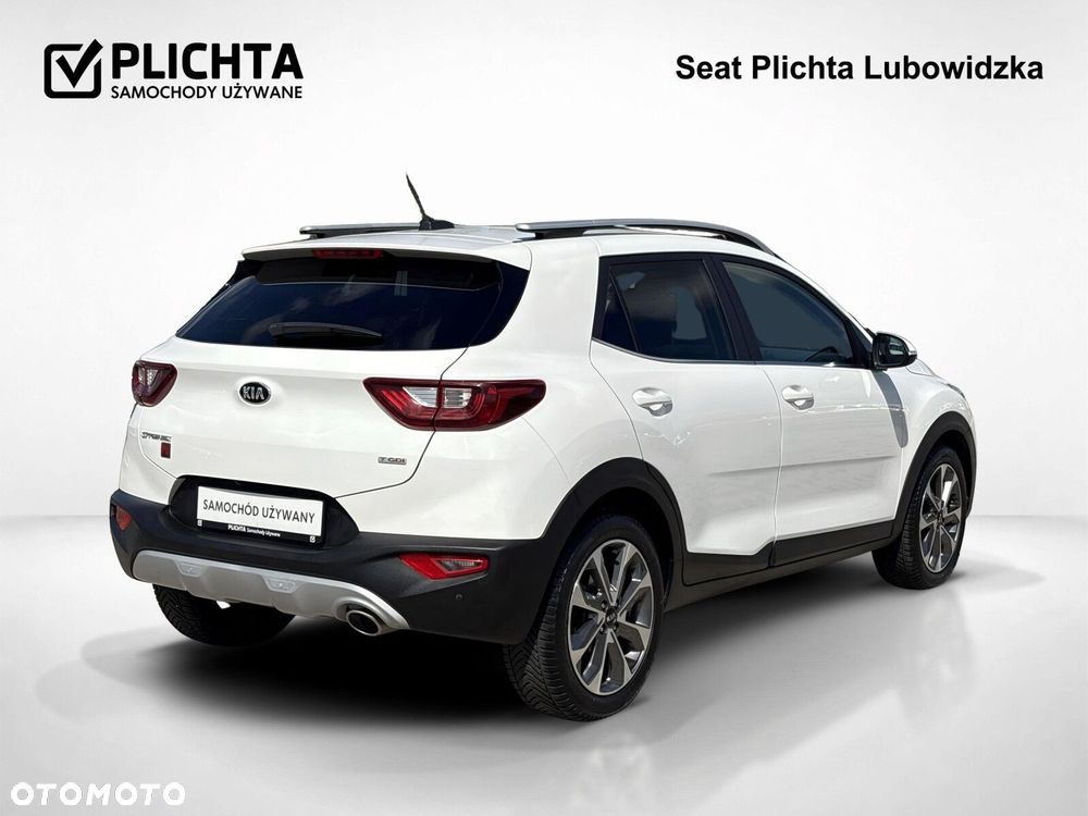 Kia Stonic - 6