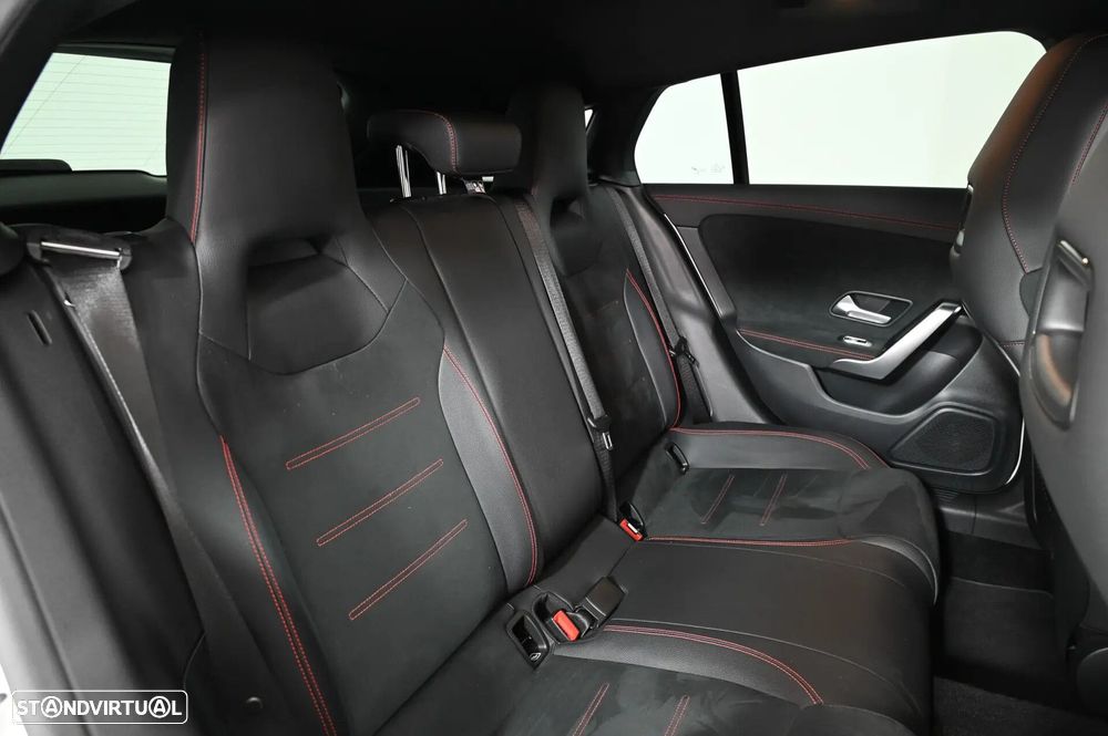 Mercedes-Benz CLA 180 - 27