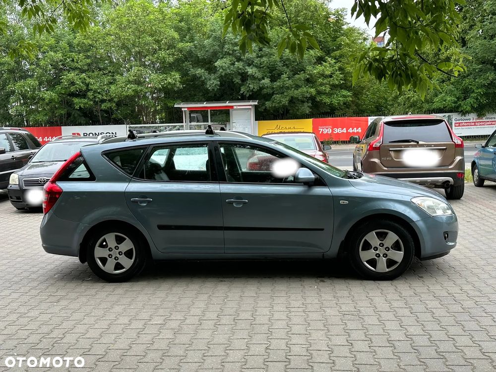 Kia Ceed 1.6 Crdi Comfort - 2