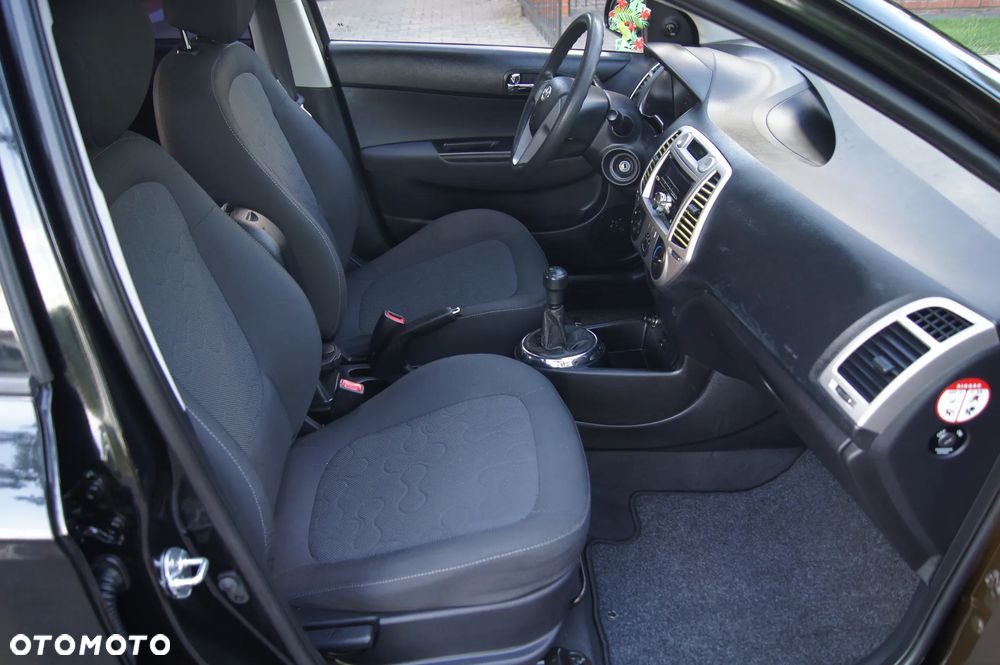 Hyundai i20 1.2 Comfort - 11