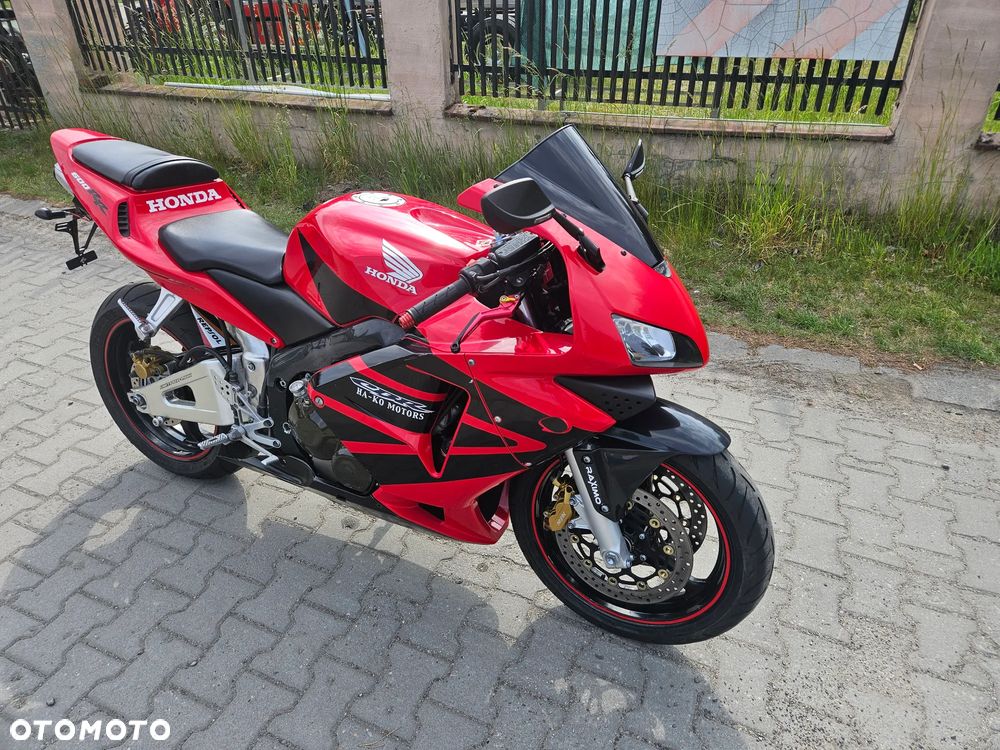 Honda CBR - 6