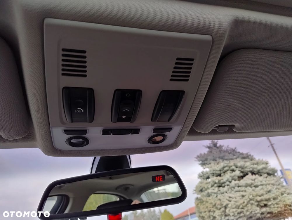 BMW Seria 3 325xi - 10