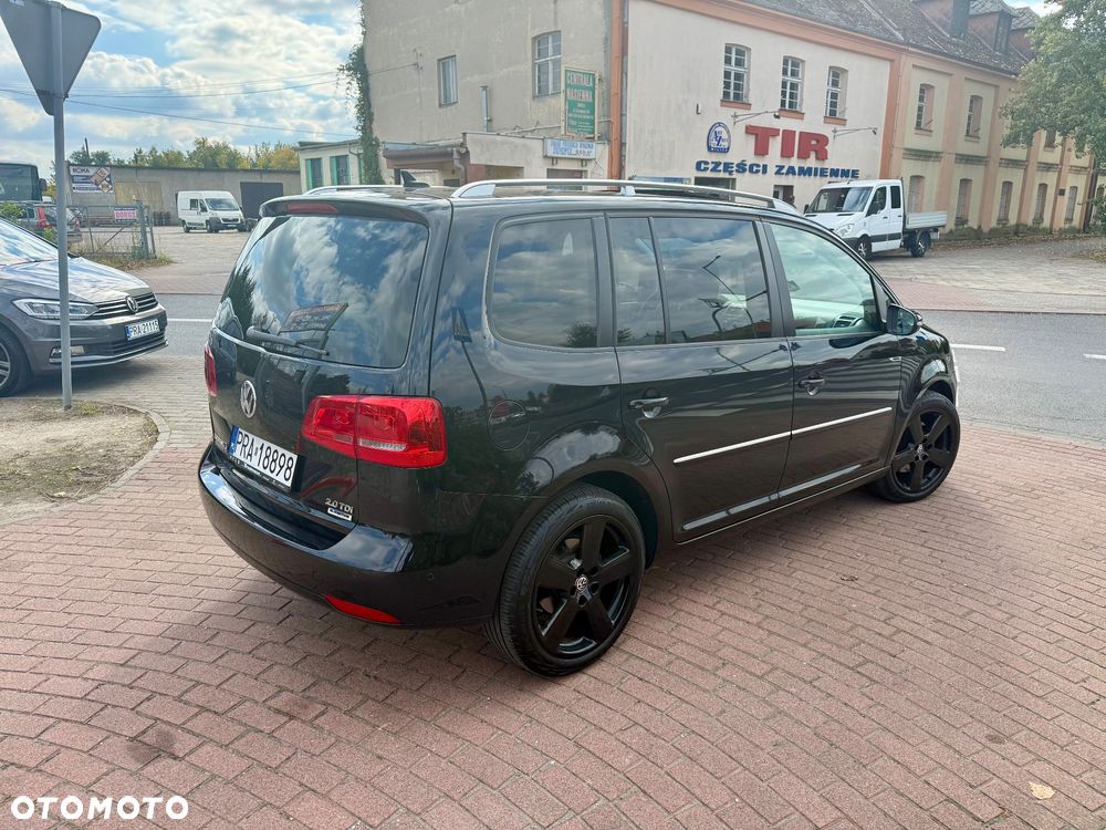 Volkswagen Touran 2.0 TDI DPF Highline DSG - 5