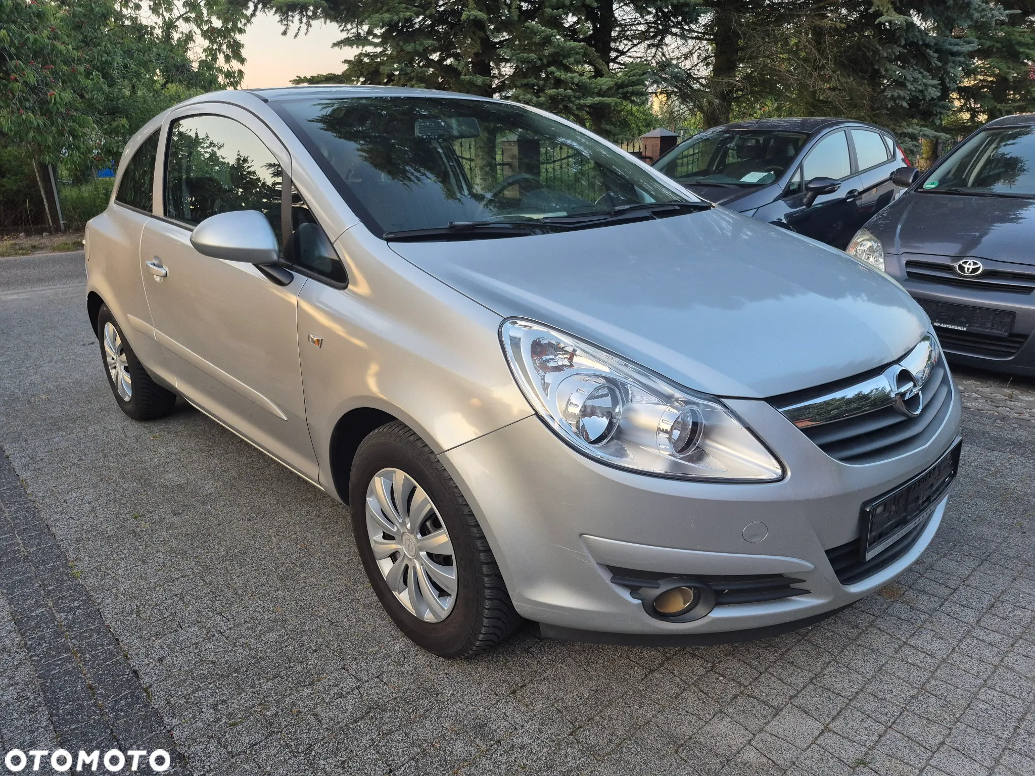 Opel Corsa 1.0 12V - 2