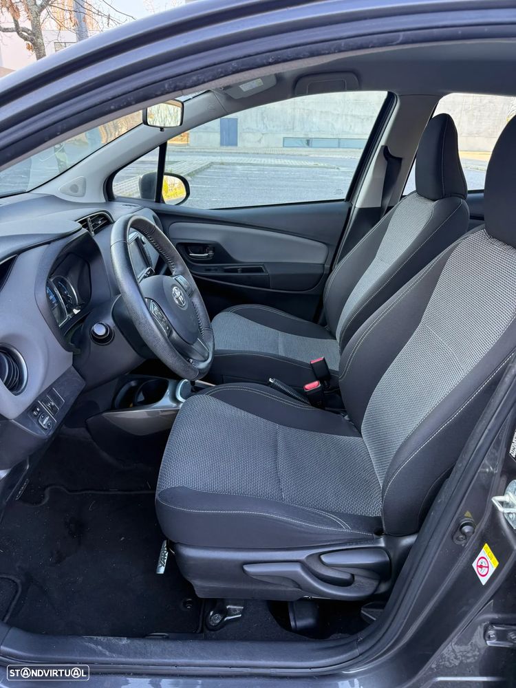 Toyota Yaris 1.5 HSD Comfort+P.Techno - 6