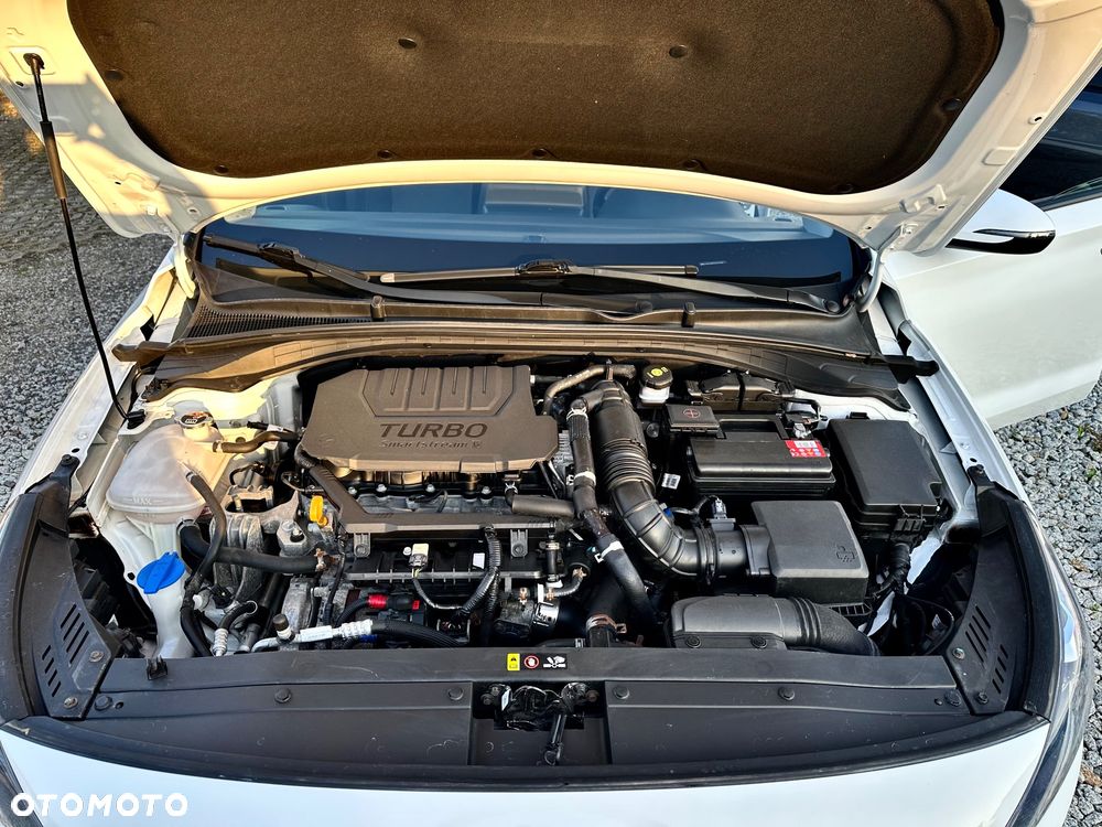 Hyundai i30 1.5 T-GDI 48V Executive - 16