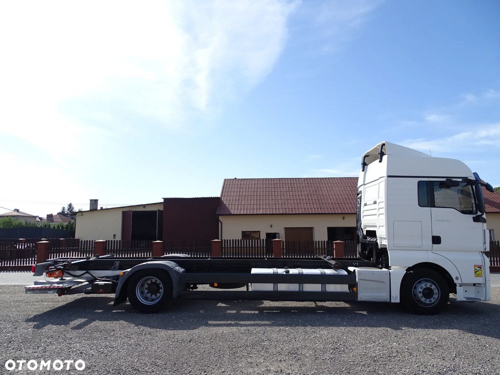 MAN TGX 18.400 BDF - 4