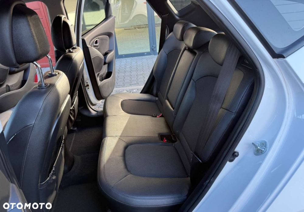 Hyundai ix35 - 20