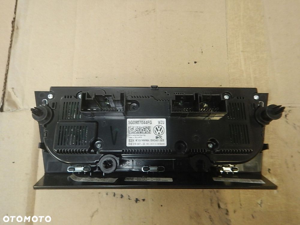 panel klimatyzacji vw passat b8 lift 5g0907044fg - 4