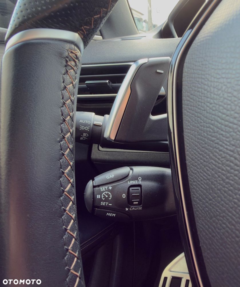 Peugeot 5008 2.0 BlueHDI GT S&S EAT8 - 24