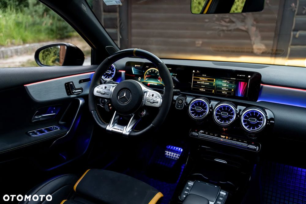 Mercedes-Benz Klasa A 45 S AMG 4-Matic 8G-DCT - 37