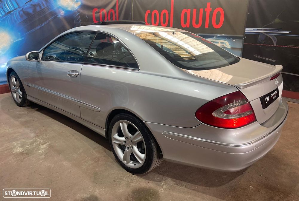 Mercedes-Benz CLK 220 CDi Avantgarde Aut. - 15