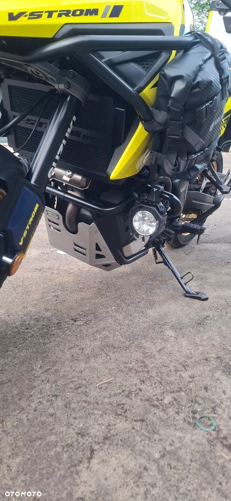 Suzuki V-STROM - 3