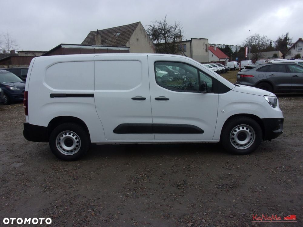Opel Combo - 12