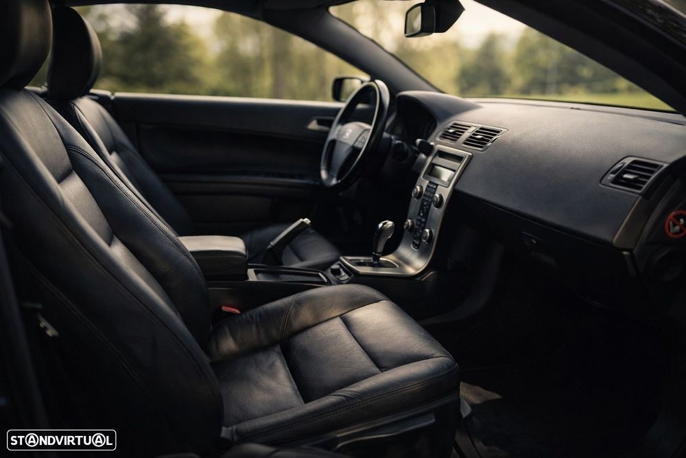 Volvo C70 2.4 D5 Summum Geartronic - 18