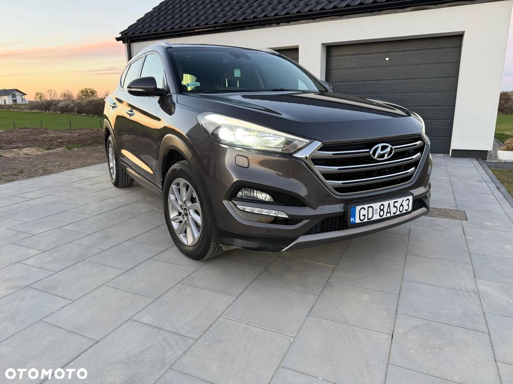 Hyundai Tucson 1.7 CRDI BlueDrive Style 2WD - 6