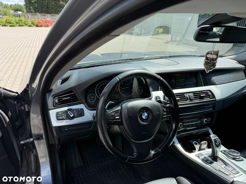 BMW Seria 5 530d xDrive Luxury Line - 20