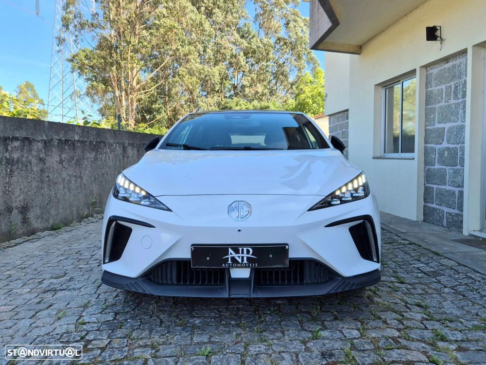 MG MG4 64 kWh Luxury - 7