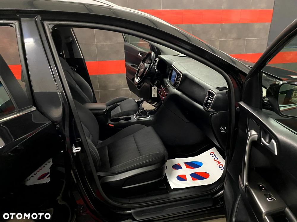 Kia Sportage 1.6 GDI L Business Line Plus 2WD - 19