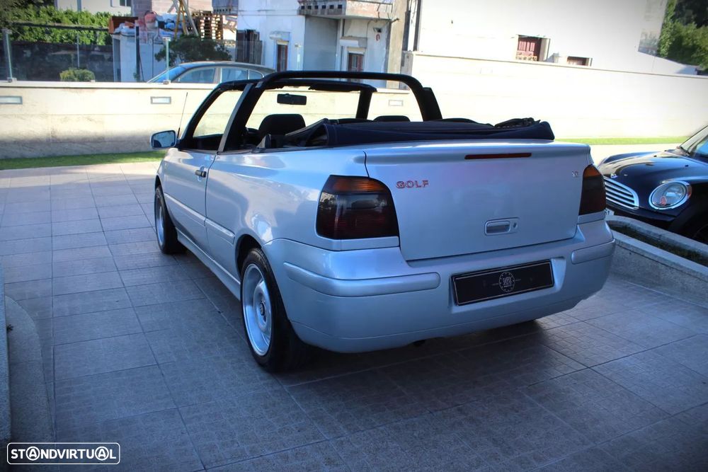 VW Golf Cabriolet 1.6 - 19