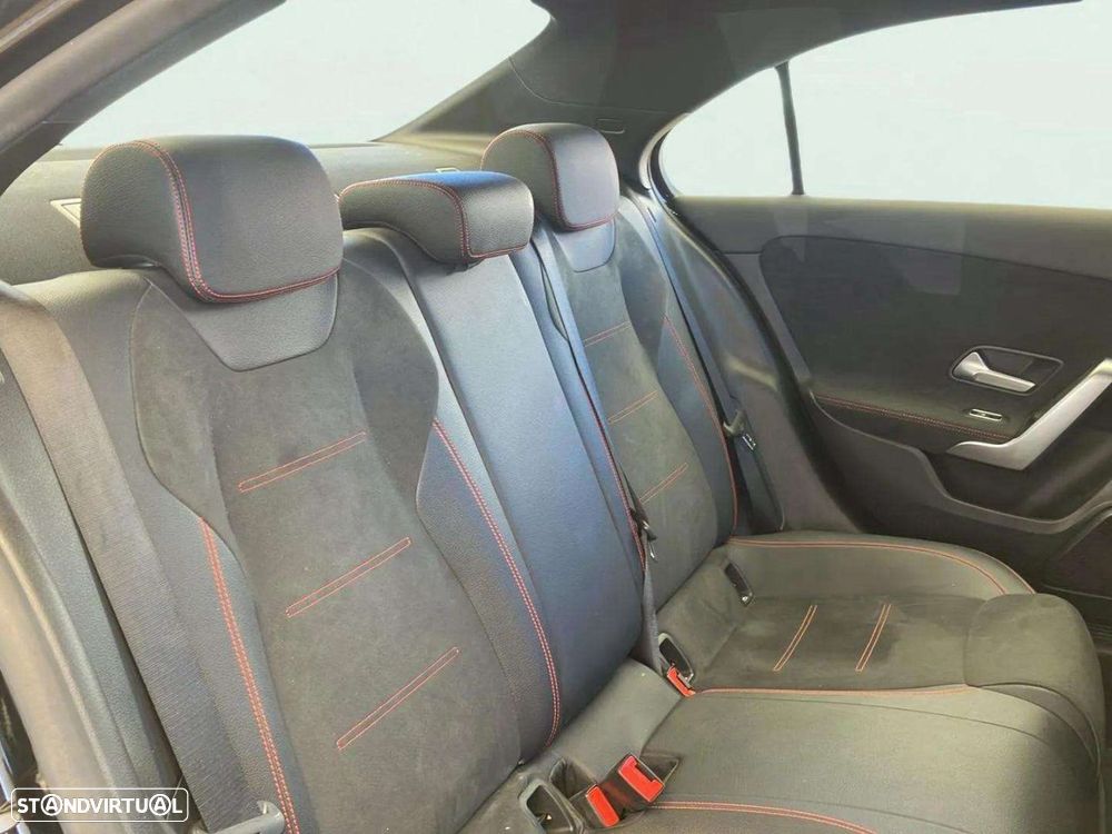 Mercedes-Benz A 250 - 14