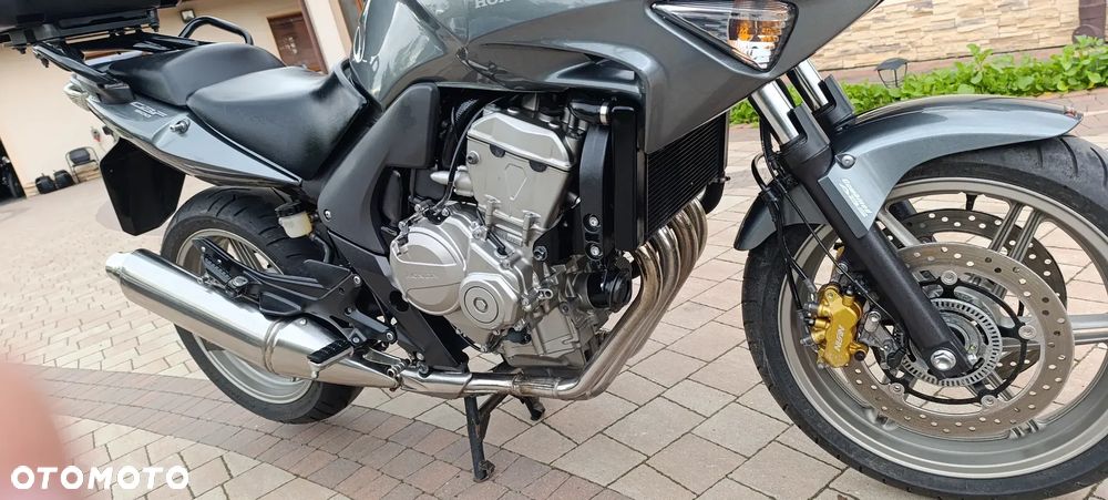 Honda CBF - 28