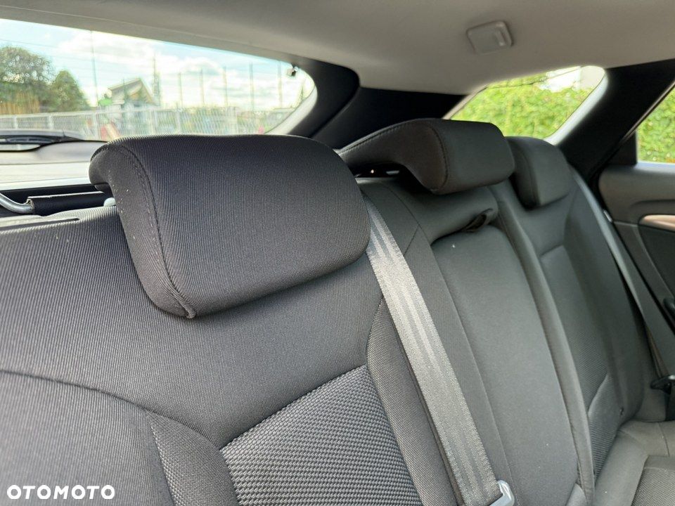 Hyundai i40 2.0 Automatik Premium - 35
