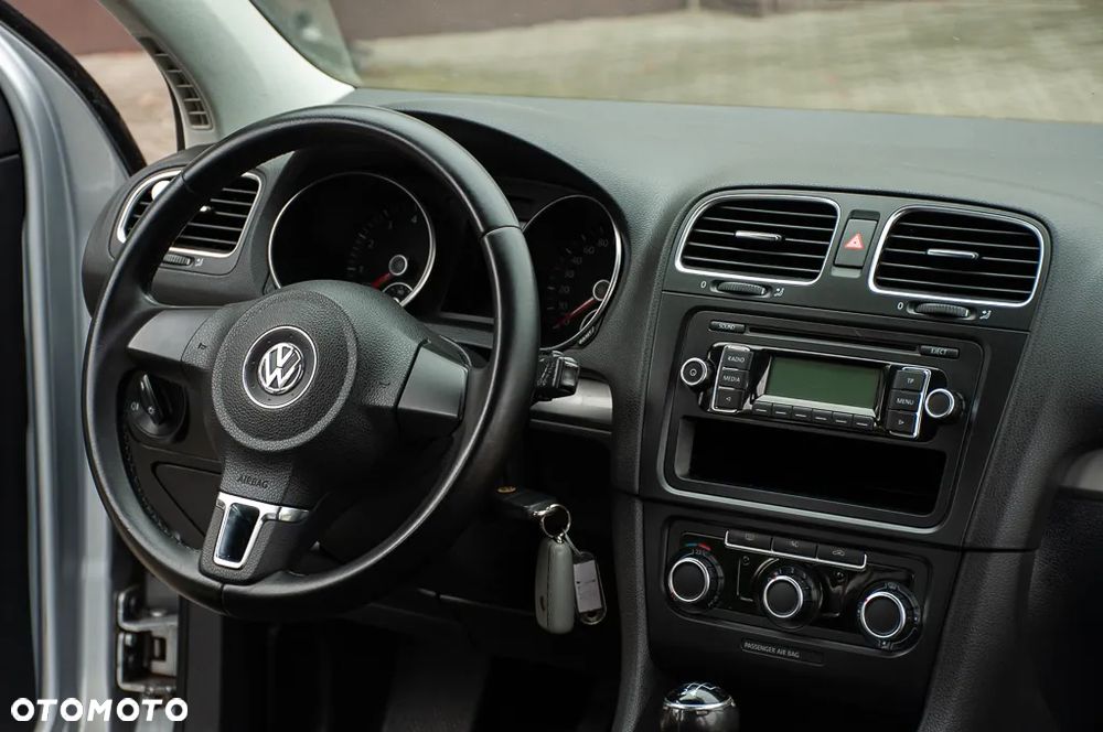 Volkswagen Golf 1.4 Comfortline - 22