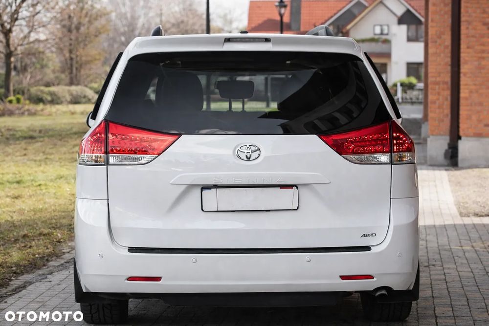 Toyota Sienna 3.5 V6 Limited AWD - 6