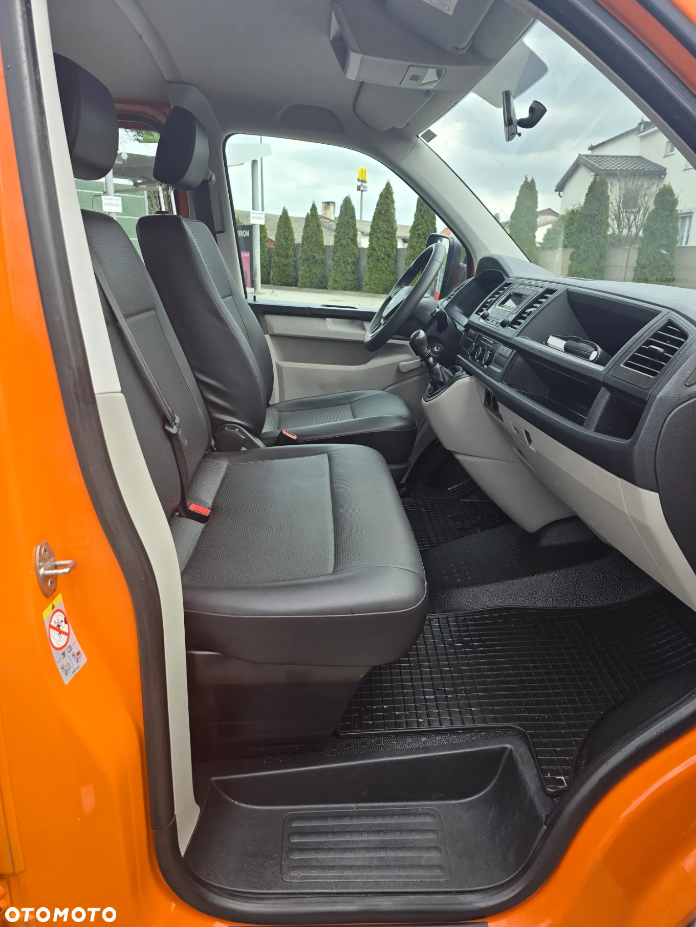 Volkswagen Transporter - 5