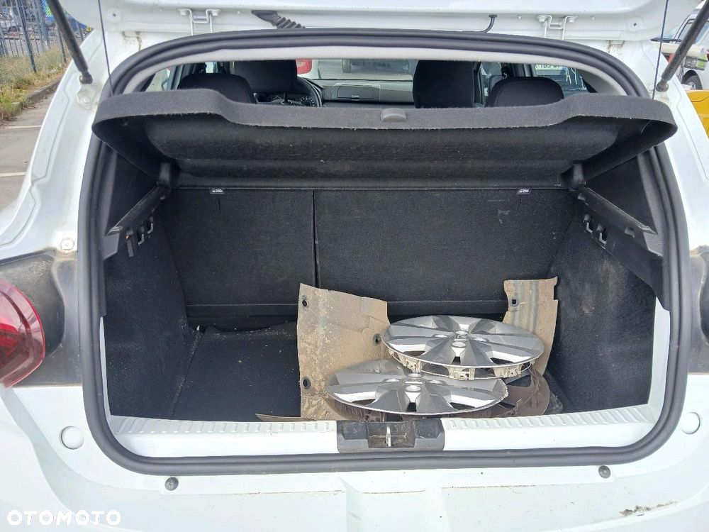 Dacia Sandero SCe 65 Comfort - 12