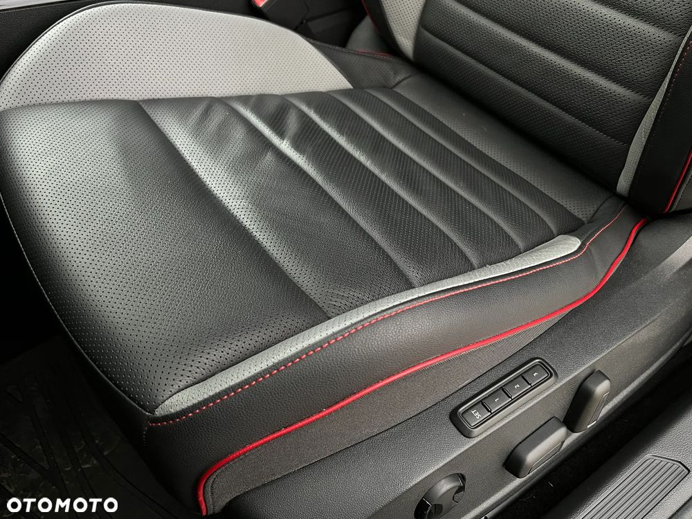 Volkswagen Golf - 9