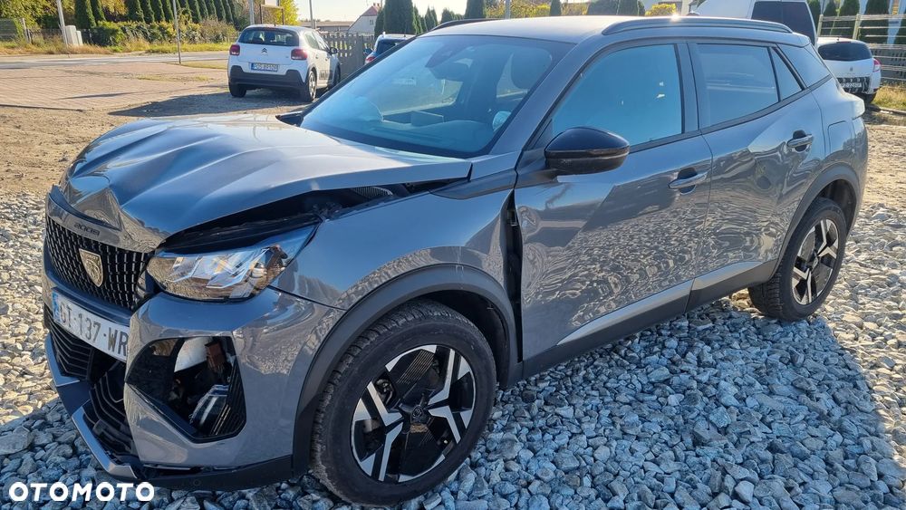 Peugeot 2008 BlueHDi 130 Allure S&S EAT8 - 10