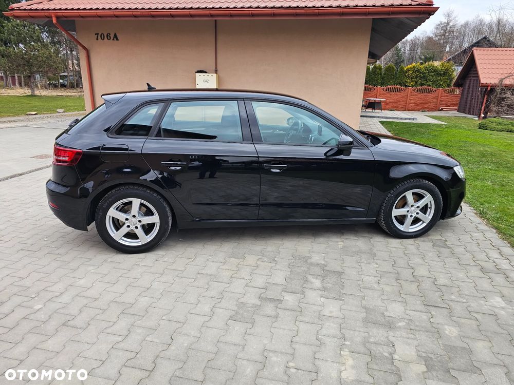 Audi A3 Sportback - 17
