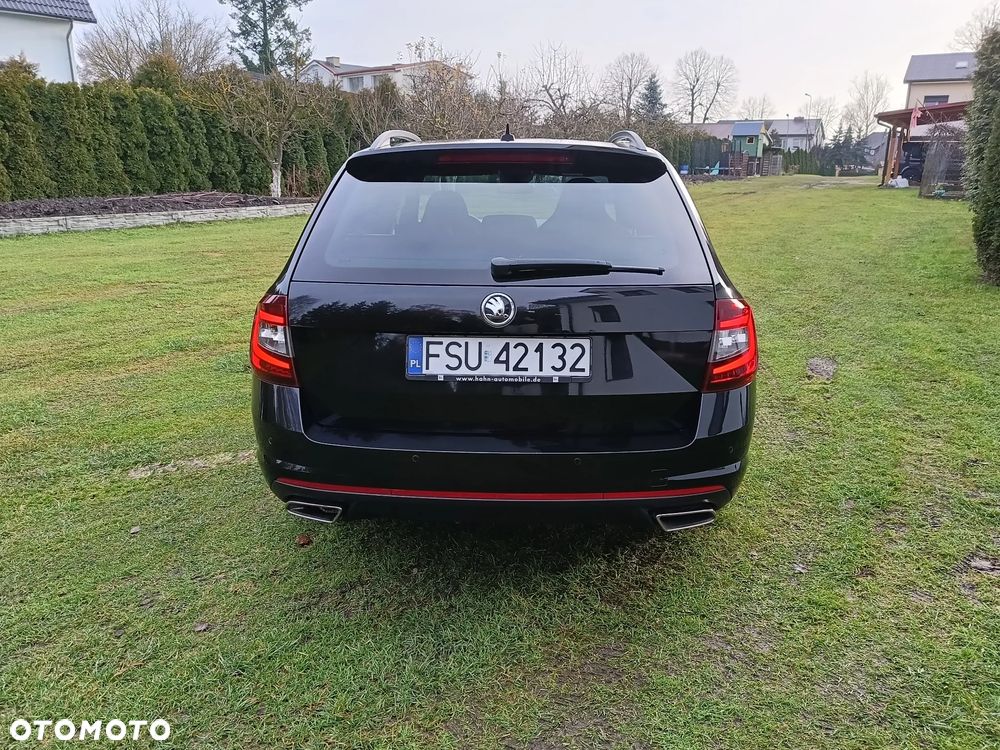 Skoda Octavia 2.0 TDI DSG RS - 26