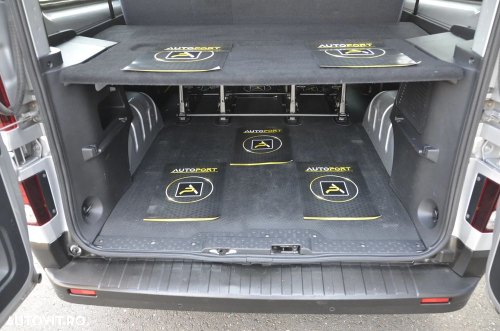 Renault Trafic ENERGY Grand Spaceclass - 24