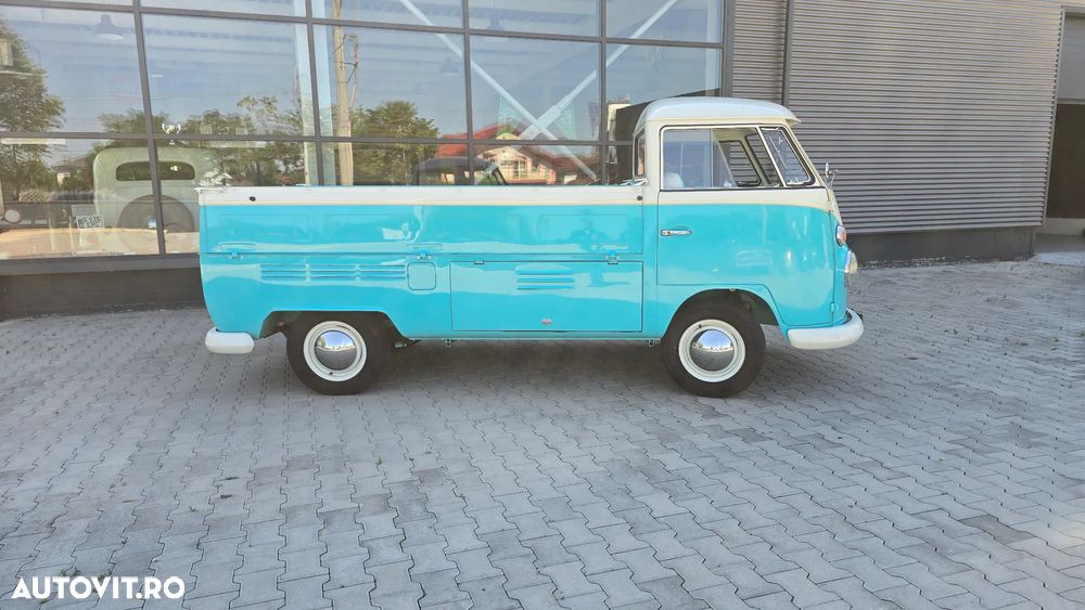 Volkswagen Transporter - 2