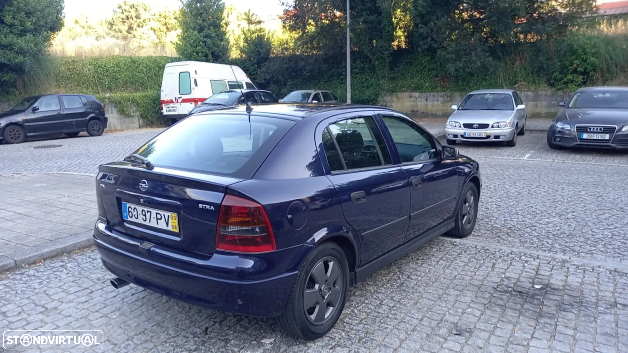 Opel Astra - 2