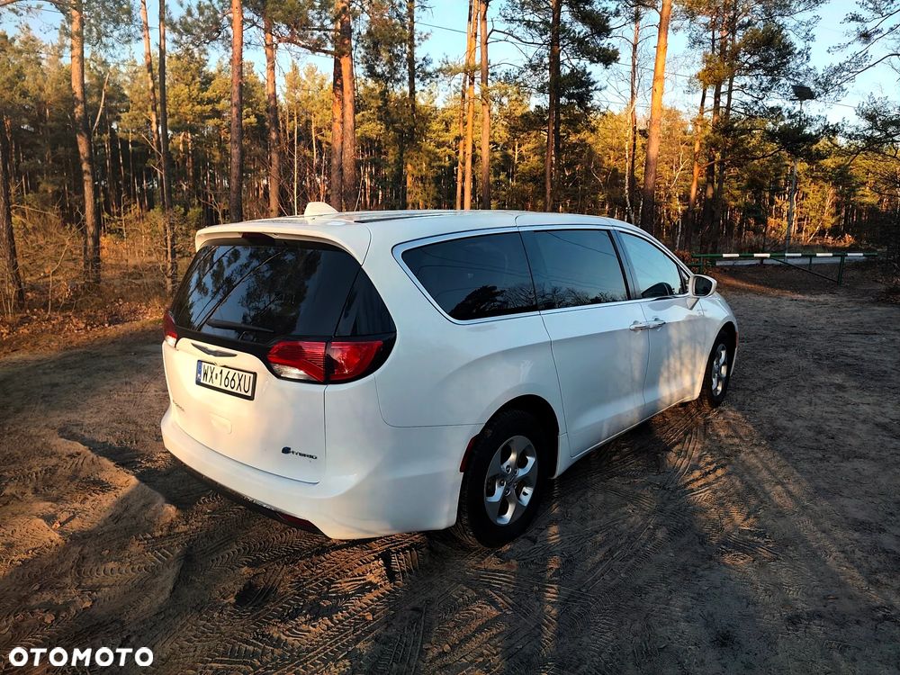 Chrysler Pacifica - 7