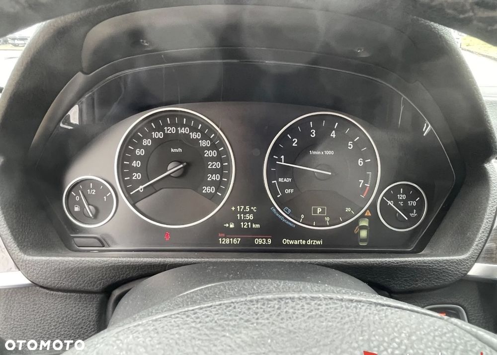 BMW Seria 3 328i xDrive - 8